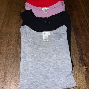 Trendy Women's Crop Tops - Black, Gray, Red, Purple